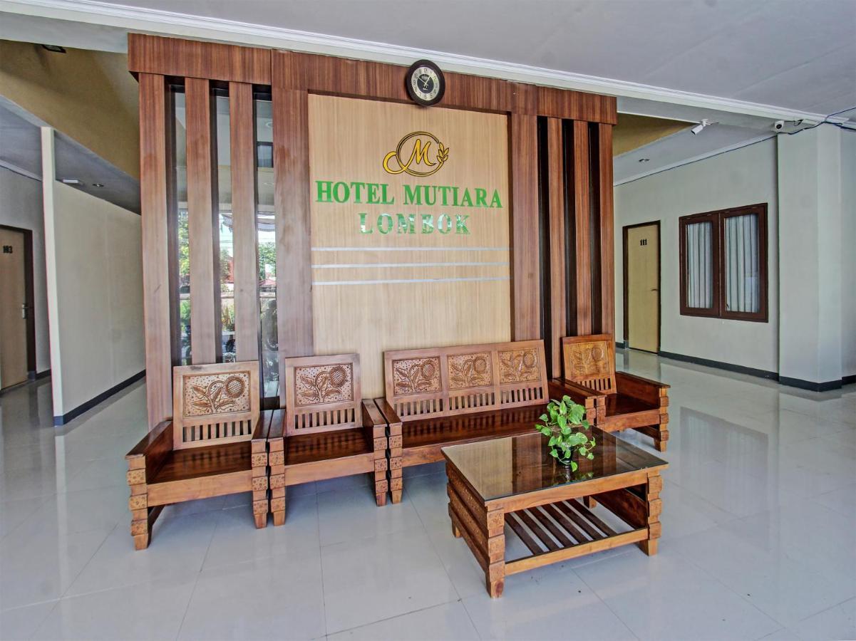 Oyo 91617 Hotel Mutiara Lombok Extérieur photo